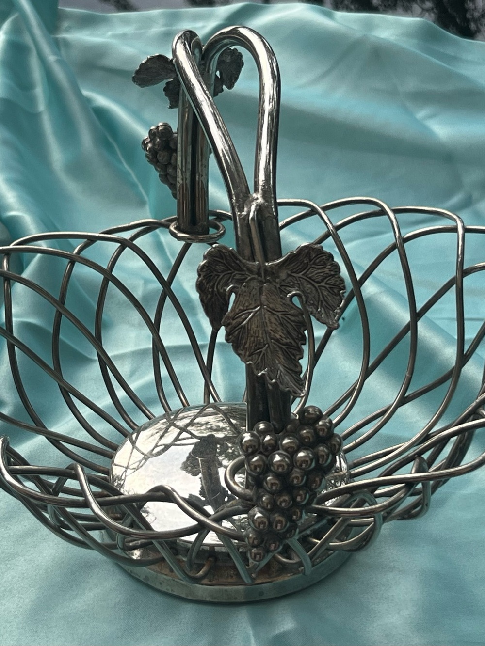 Vintage Godinger BASKET Silver Plate Fruit Grape Vine